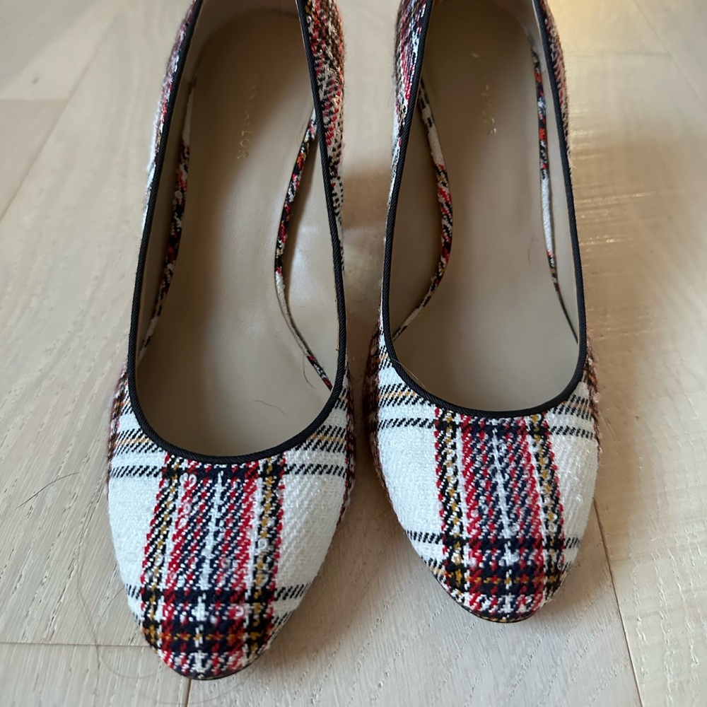 Ann Taylor heels